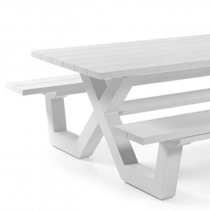 Bonucci white Gescova picnic table