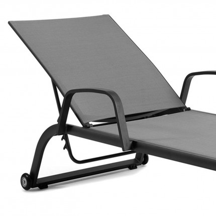 Zaragoza black Gescova sunlounger with armrests